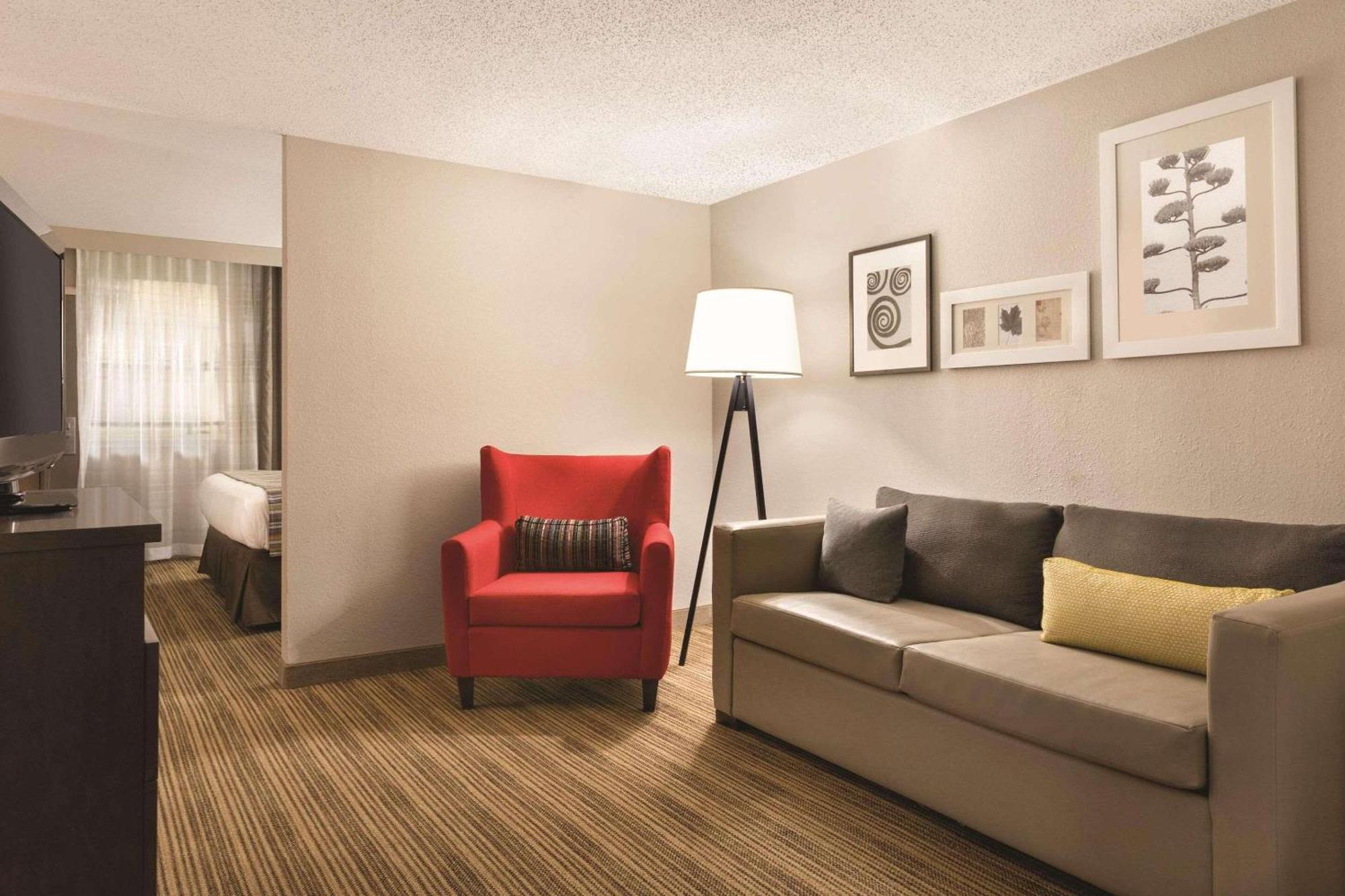 Country Inn & Suites By Radisson, Fergus Falls, Mn Экстерьер фото