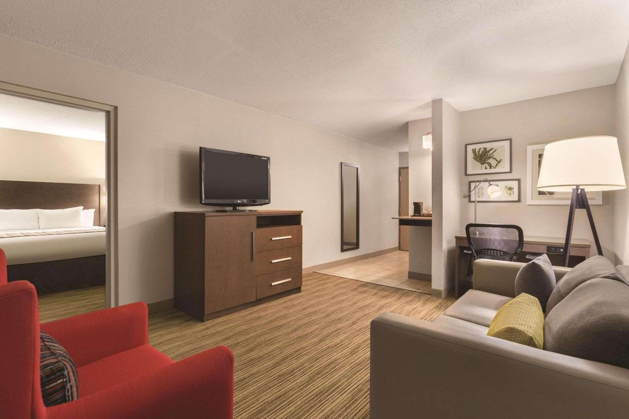 Country Inn & Suites By Radisson, Fergus Falls, Mn Экстерьер фото