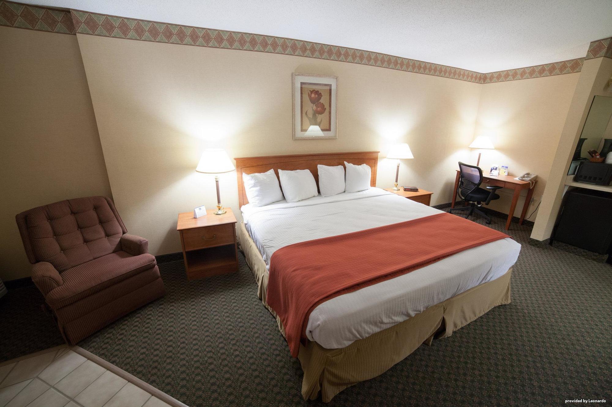 Country Inn & Suites By Radisson, Fergus Falls, Mn Экстерьер фото